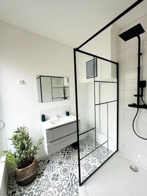Le Moderne Appartement Charleville-Mézières Buitenkant foto